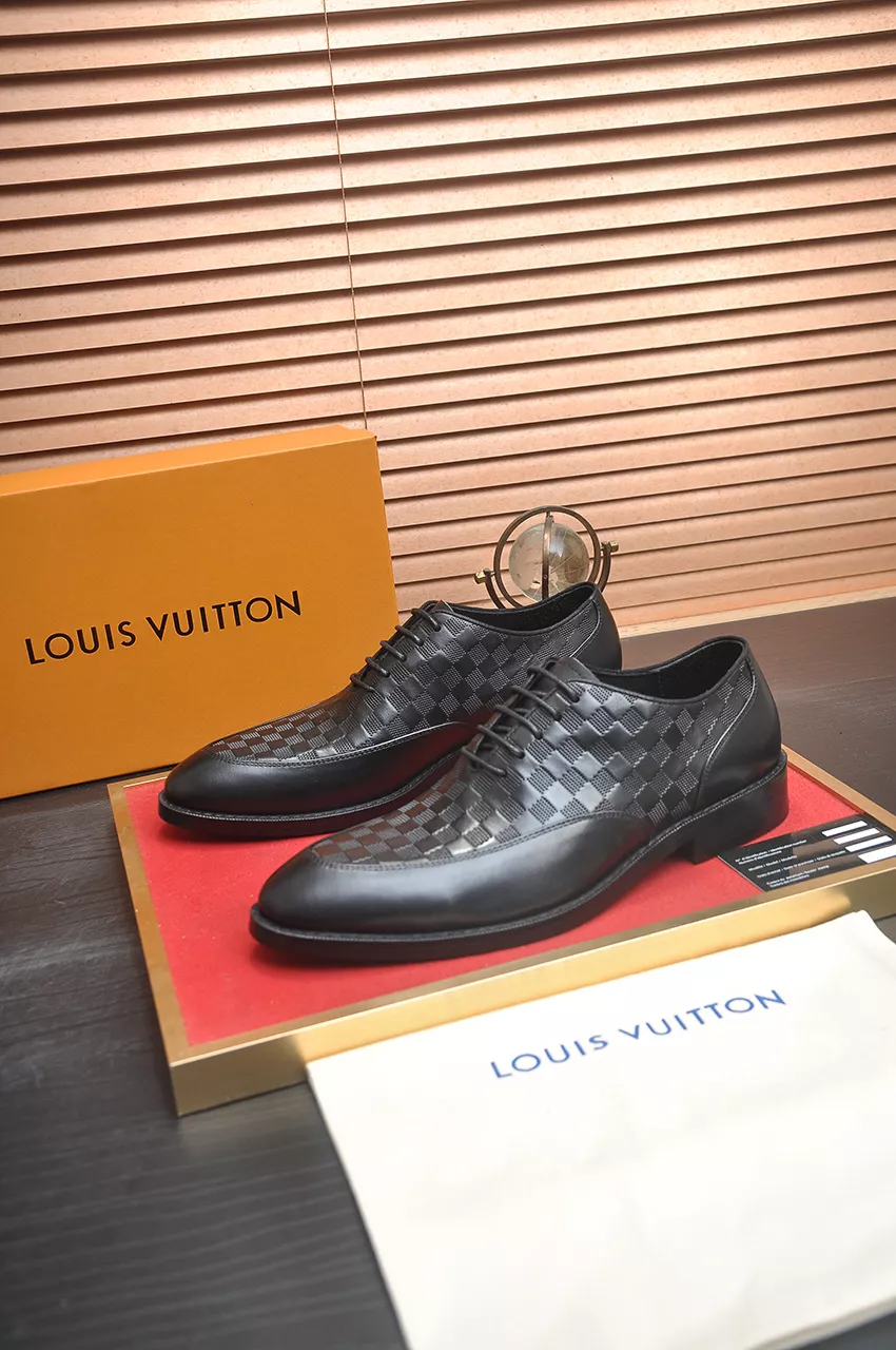 Louis Vuitton LV Oxfords Shoes For Men Comfortable 2972