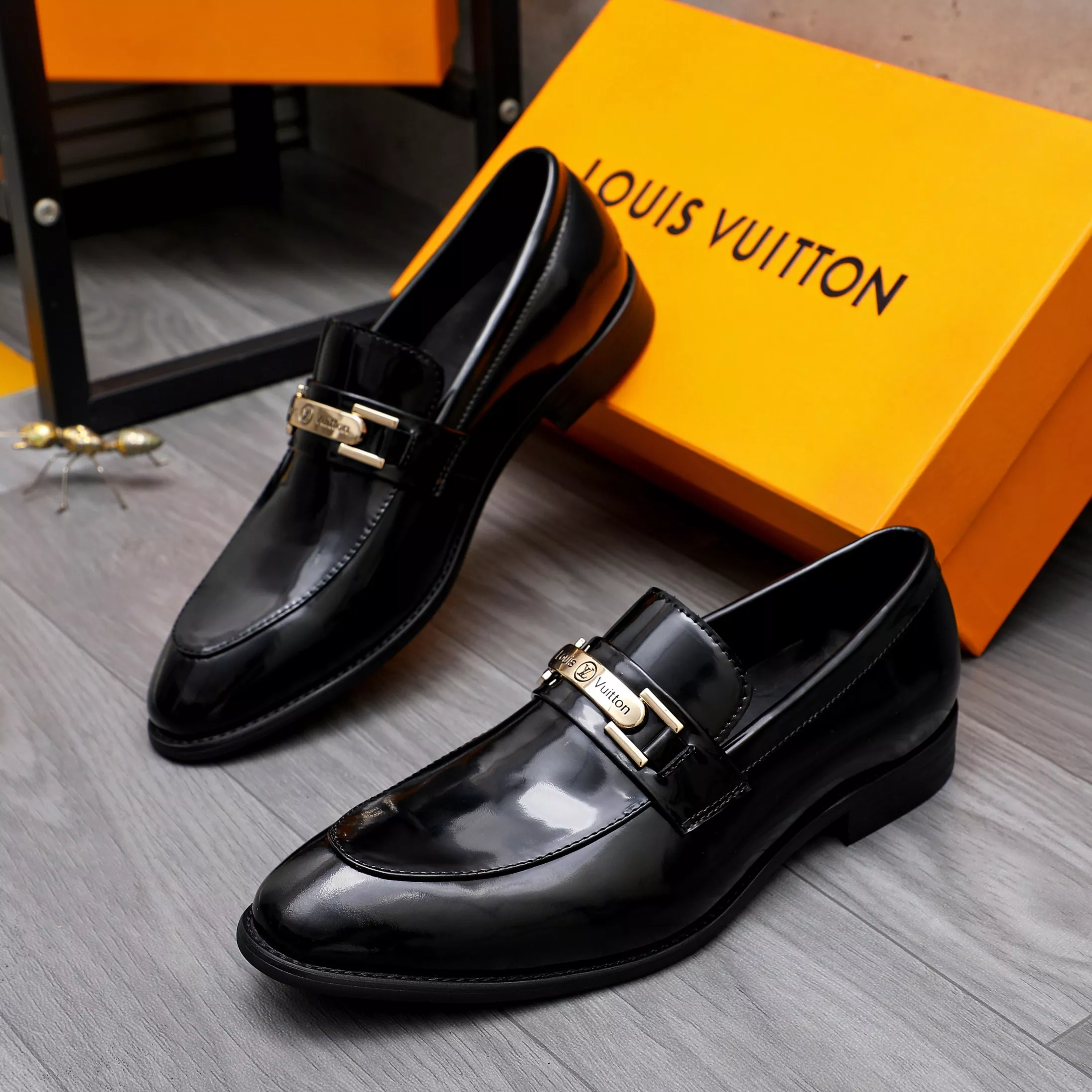 Louis Vuitton LV Oxfords Shoes For Men DailyWear 613