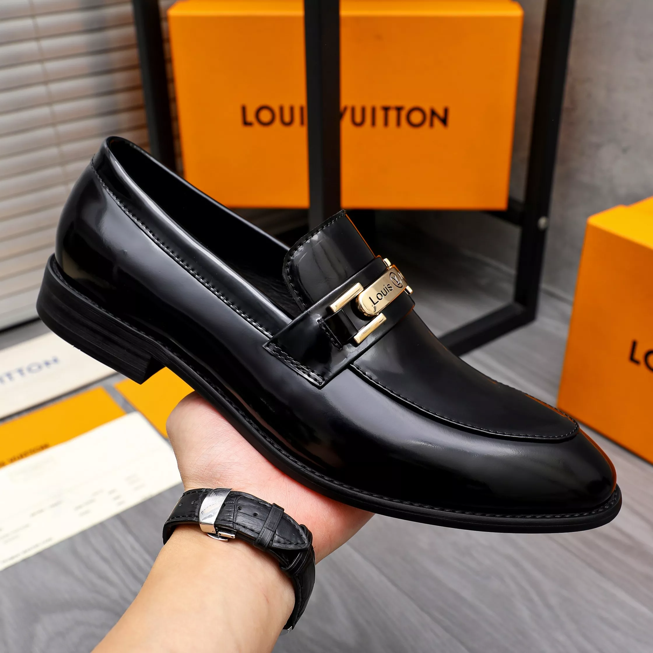Louis Vuitton LV Oxfords Shoes For Men DailyWear 613