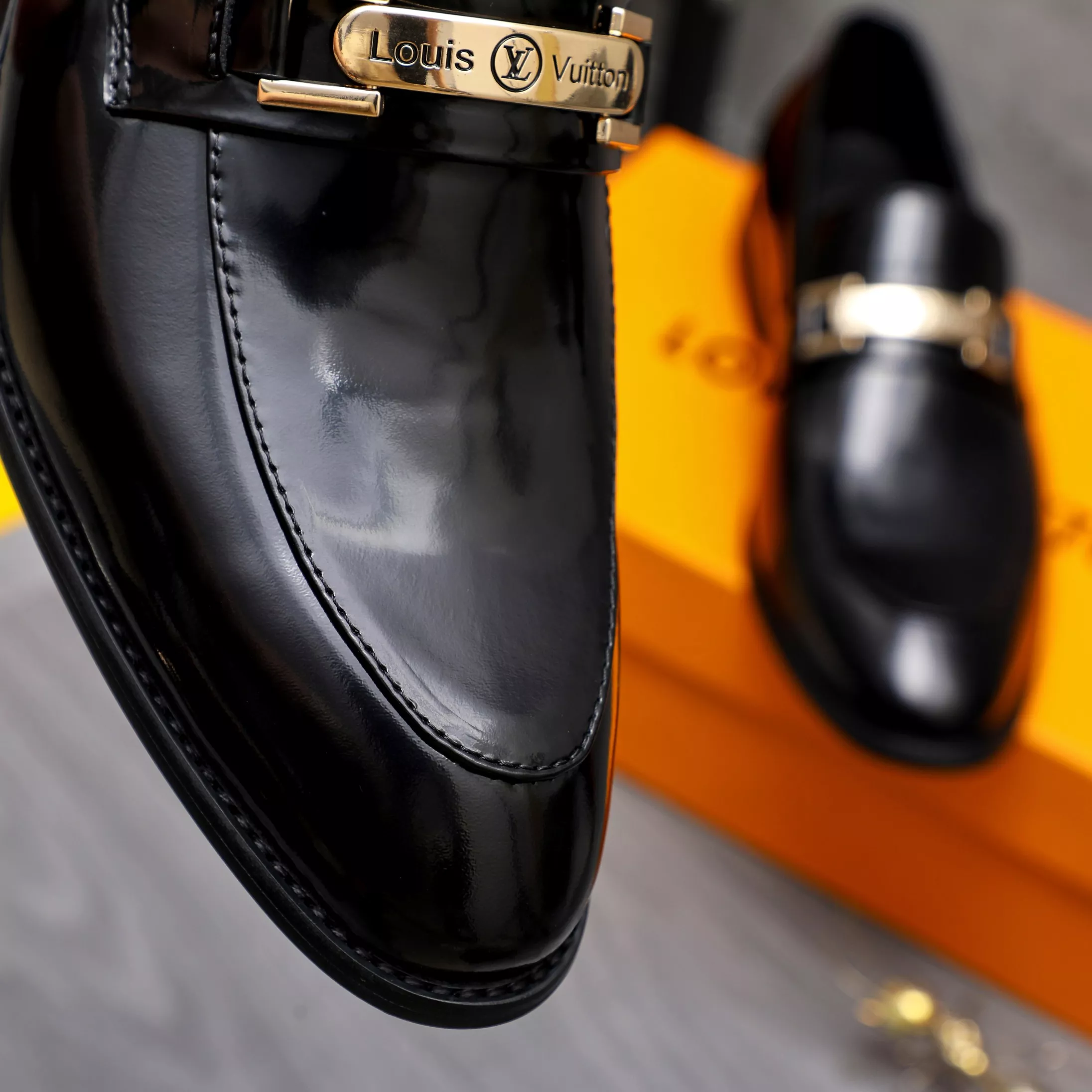 Louis Vuitton LV Oxfords Shoes For Men DailyWear 613