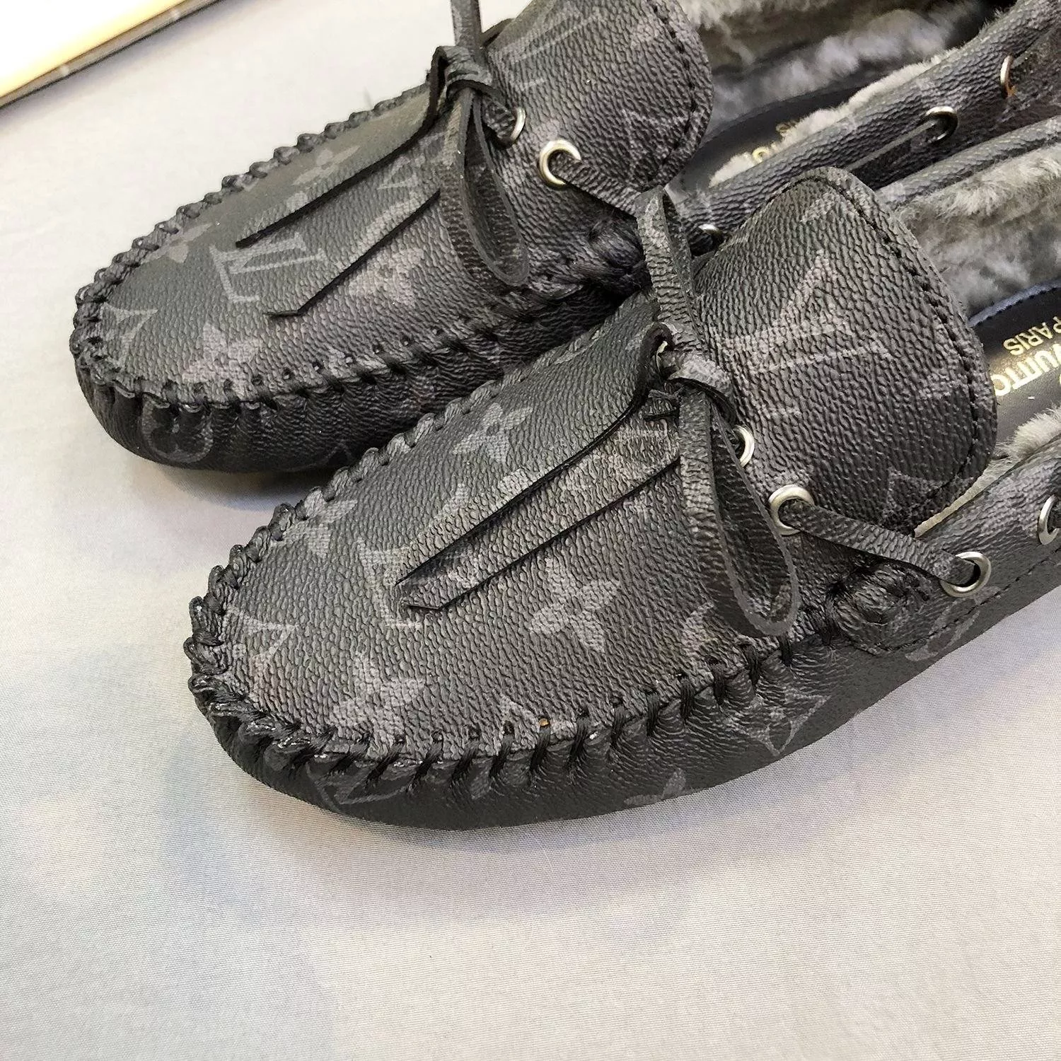 Louis Vuitton LV Oxfords Shoes For Men DailyWear 8711