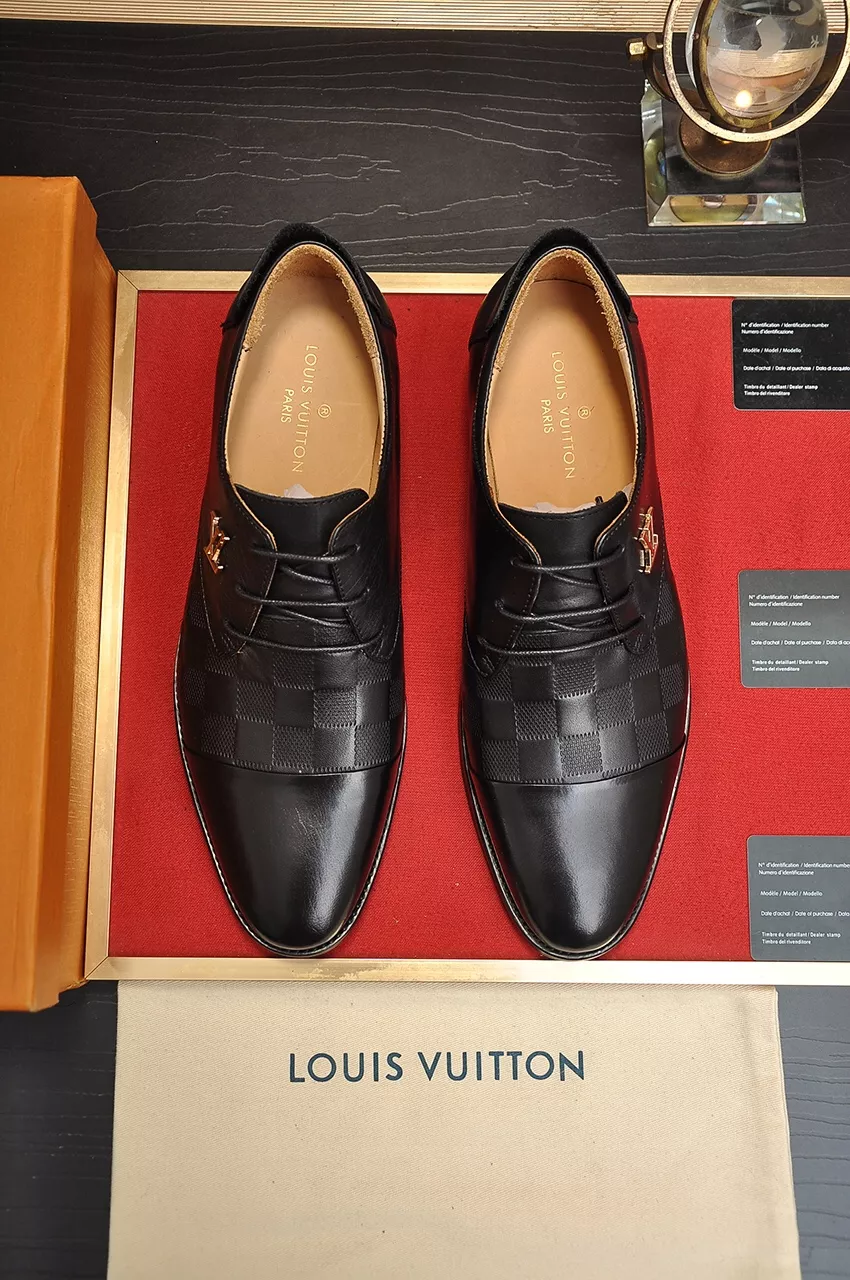 Louis Vuitton LV Oxfords Shoes For Men DailyWear 8917