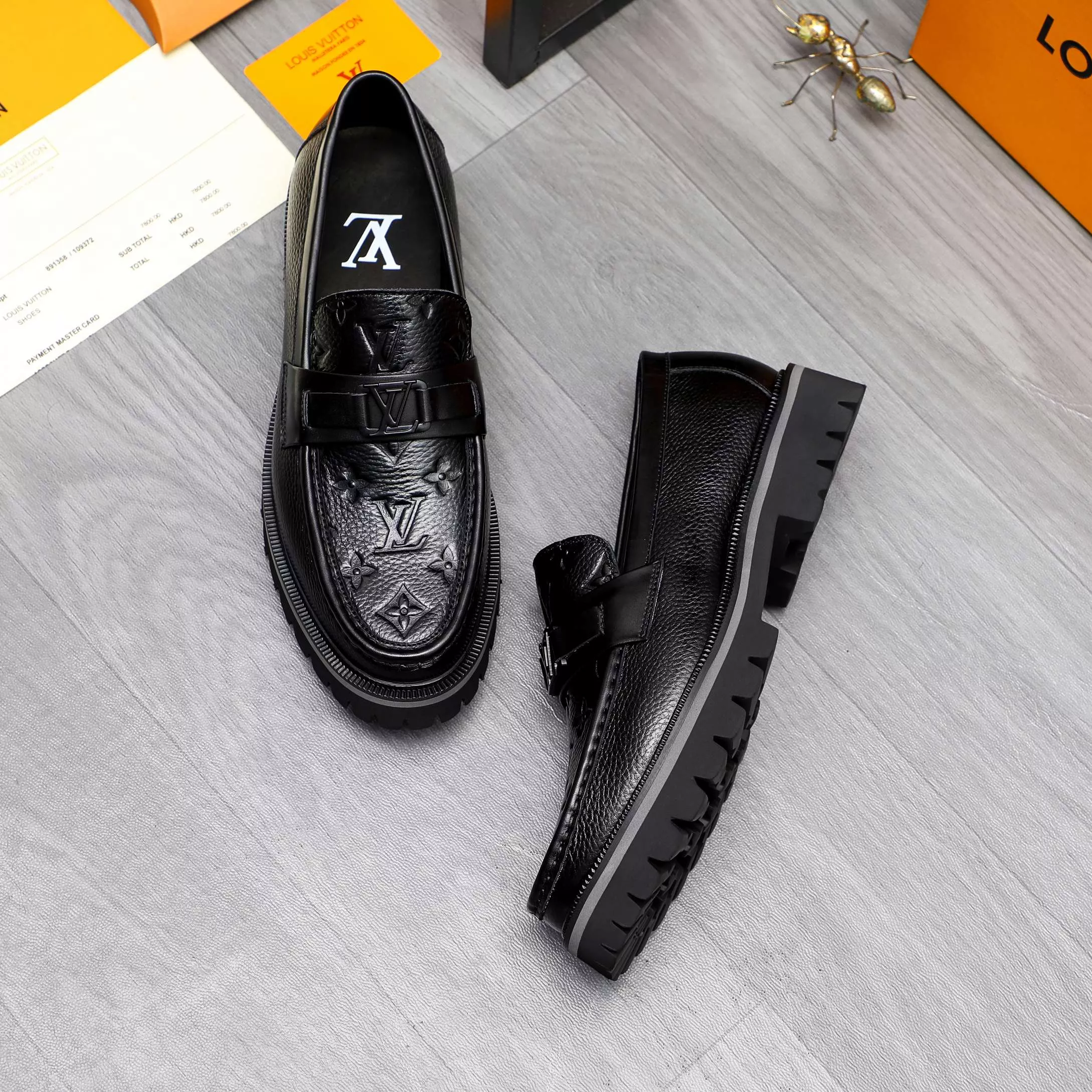Louis Vuitton LV Oxfords Shoes For Men Durable 101