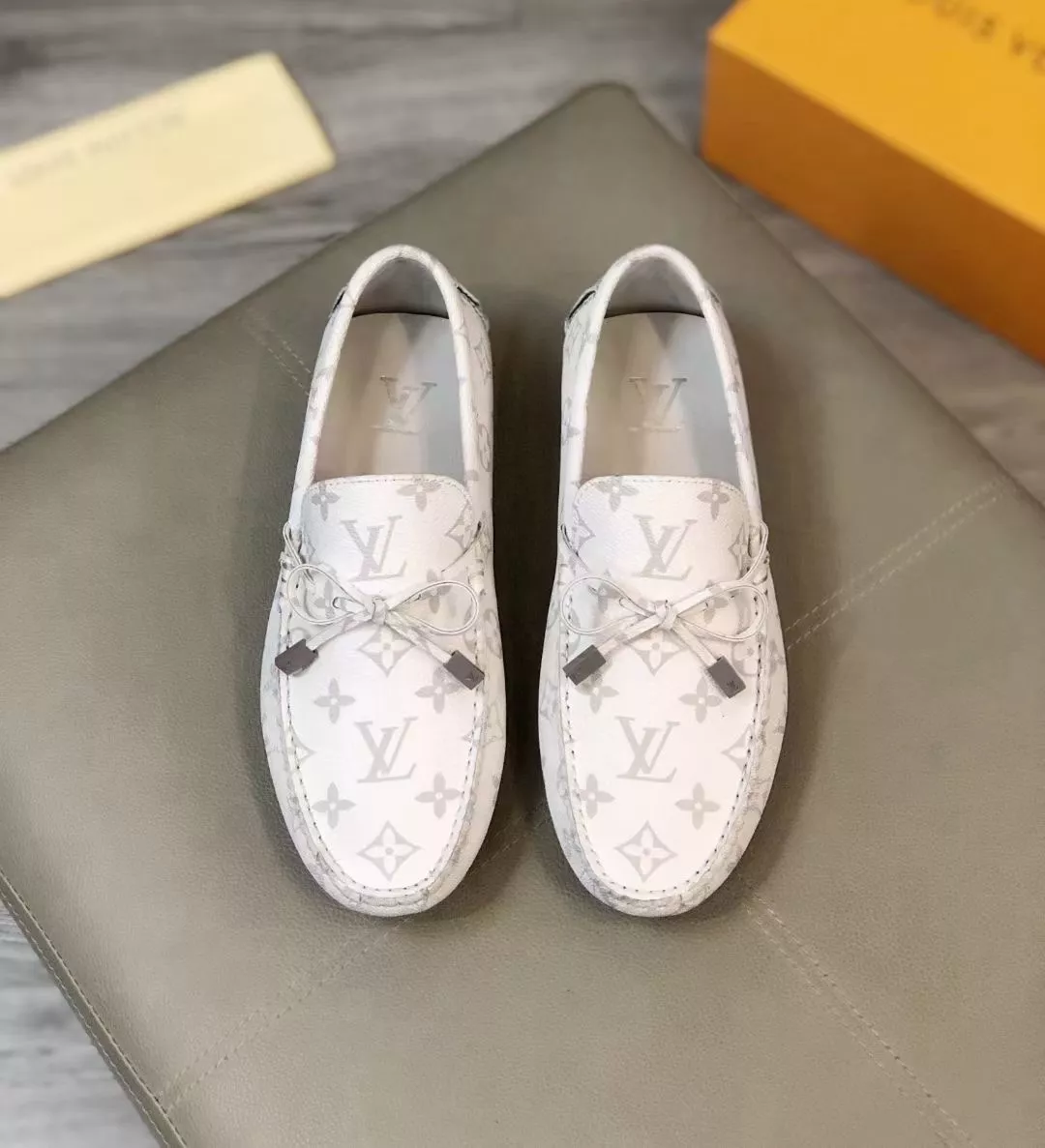 Louis Vuitton LV Oxfords Shoes For Men Durable 584