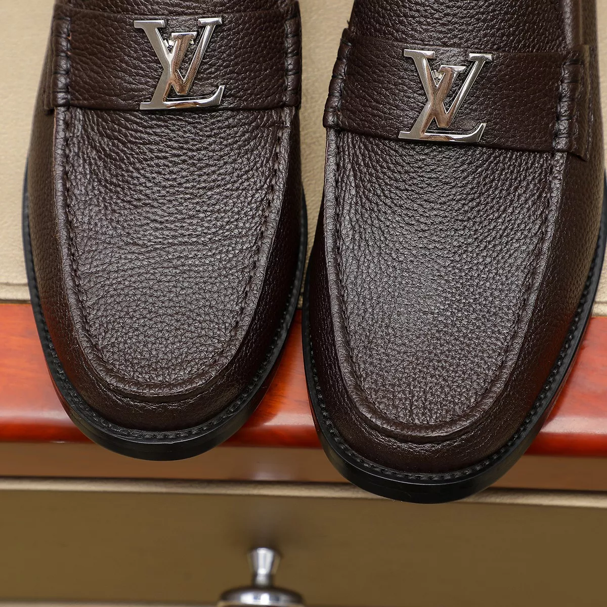 Louis Vuitton LV Oxfords Shoes For Men Durable 6297