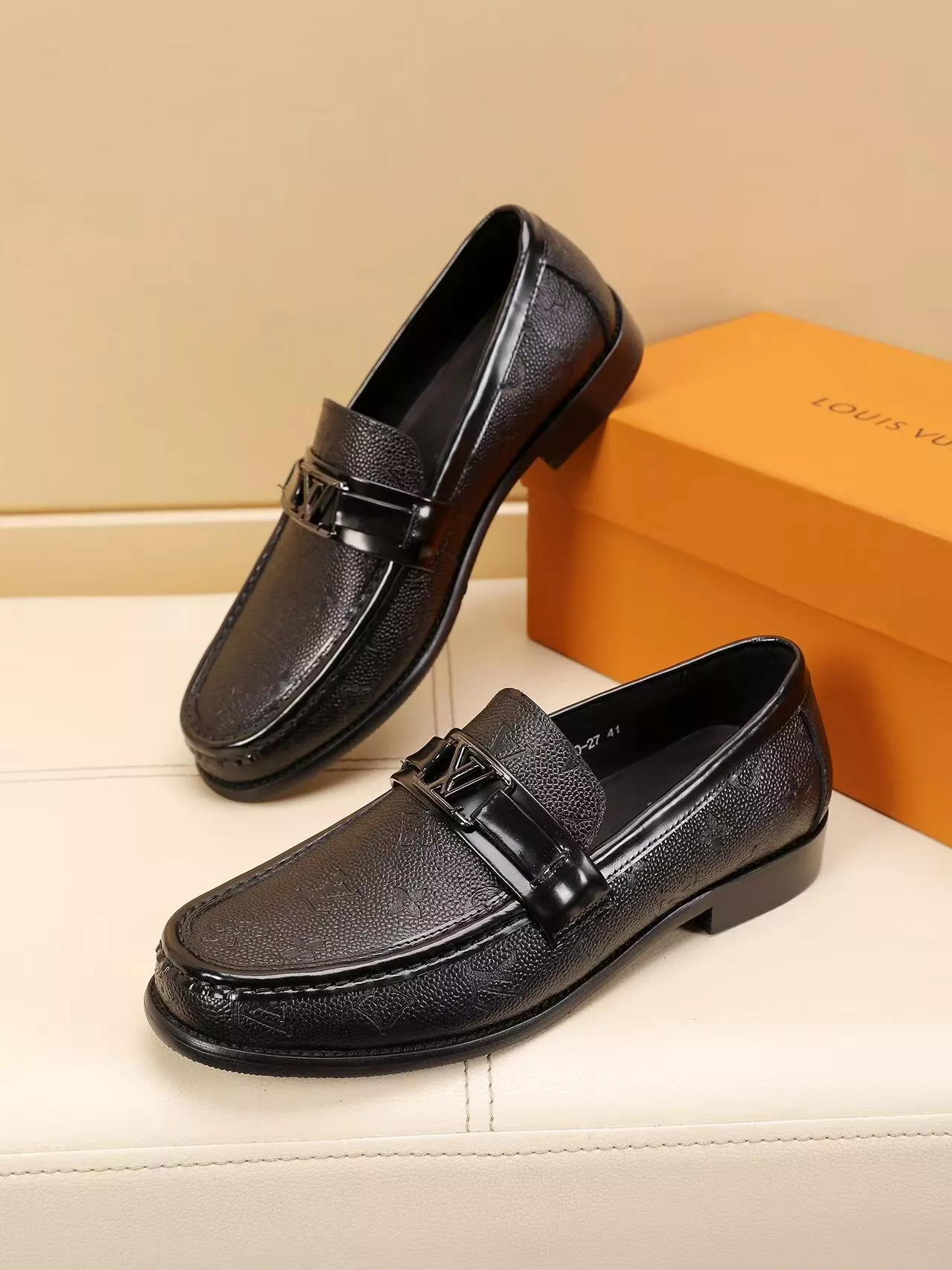 Louis Vuitton LV Oxfords Shoes For Men Flexible 6471