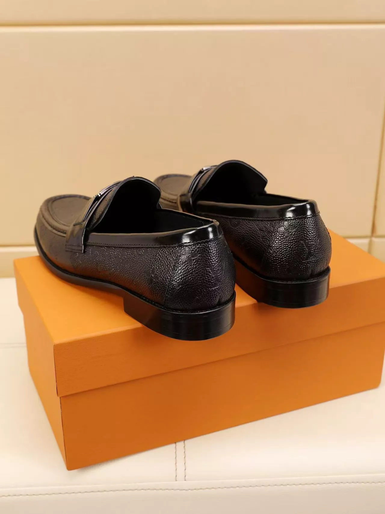 Louis Vuitton LV Oxfords Shoes For Men Flexible 6471