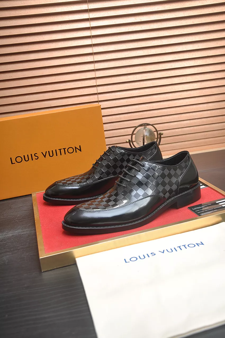 Louis Vuitton LV Oxfords Shoes For Men Functional 5368