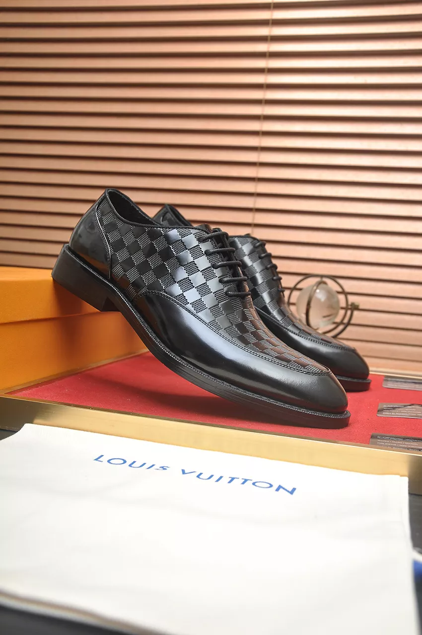 Louis Vuitton LV Oxfords Shoes For Men Functional 5368