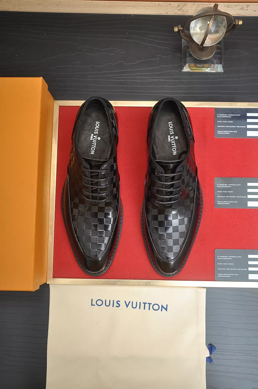 Louis Vuitton LV Oxfords Shoes For Men Functional 5368