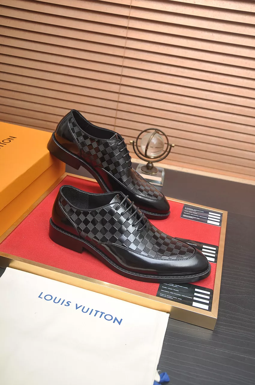 Louis Vuitton LV Oxfords Shoes For Men Functional 5368
