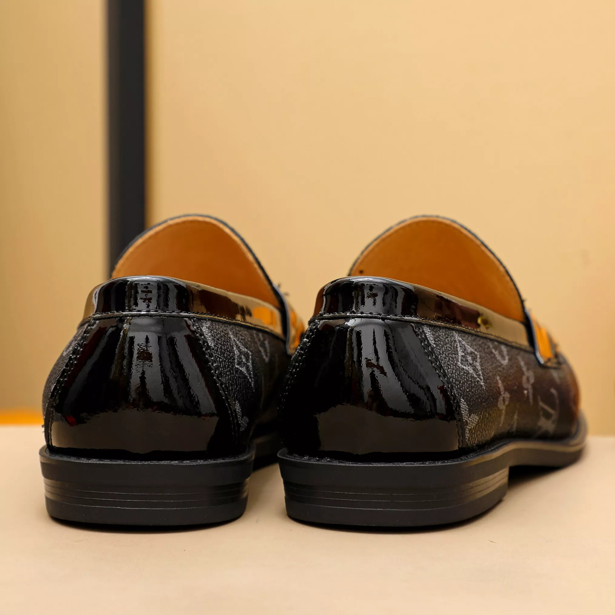 Louis Vuitton LV Oxfords Shoes For Men GoAnywhere 2195