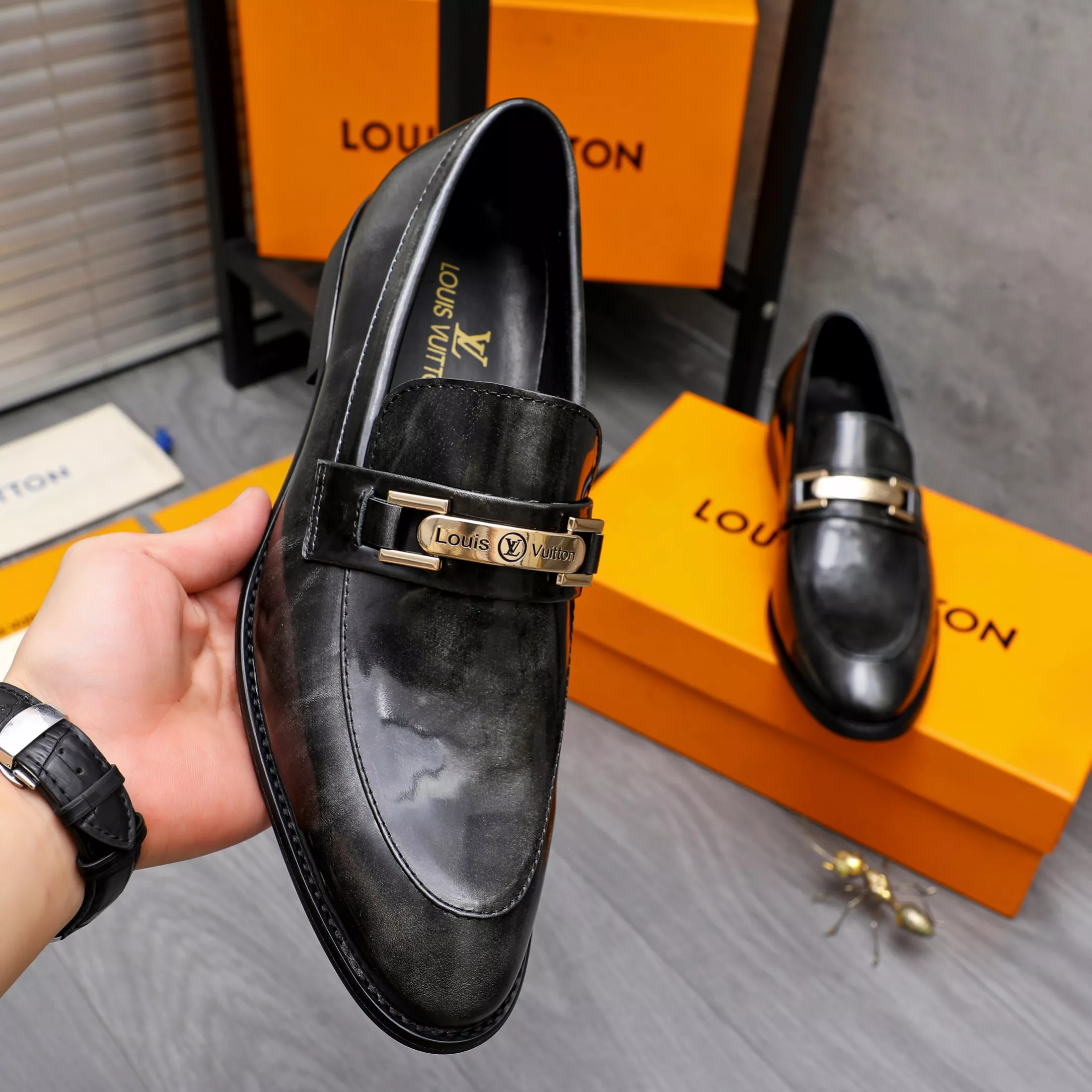 Louis Vuitton LV Oxfords Shoes For Men GoodFit 7574