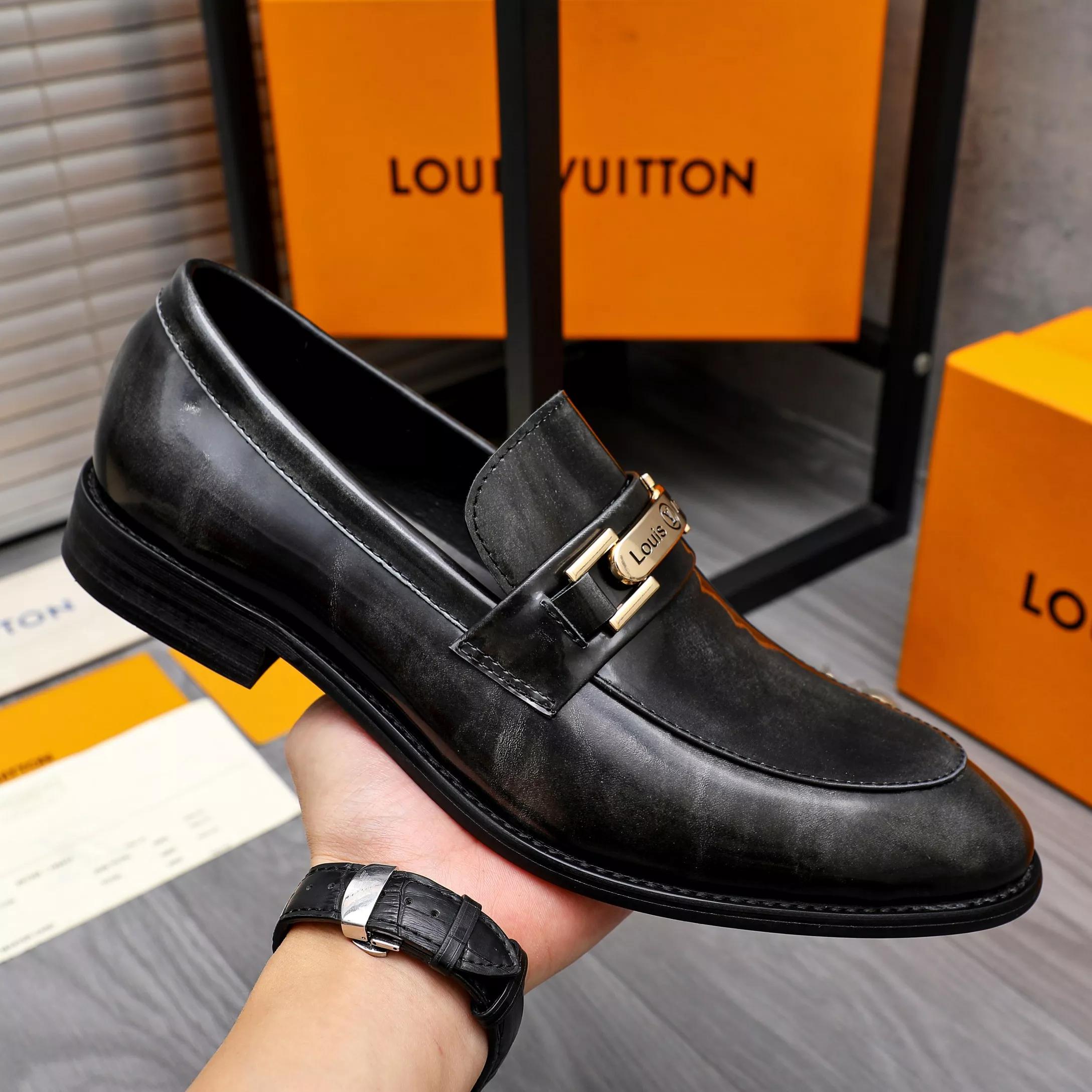 Louis Vuitton LV Oxfords Shoes For Men GoodFit 7574