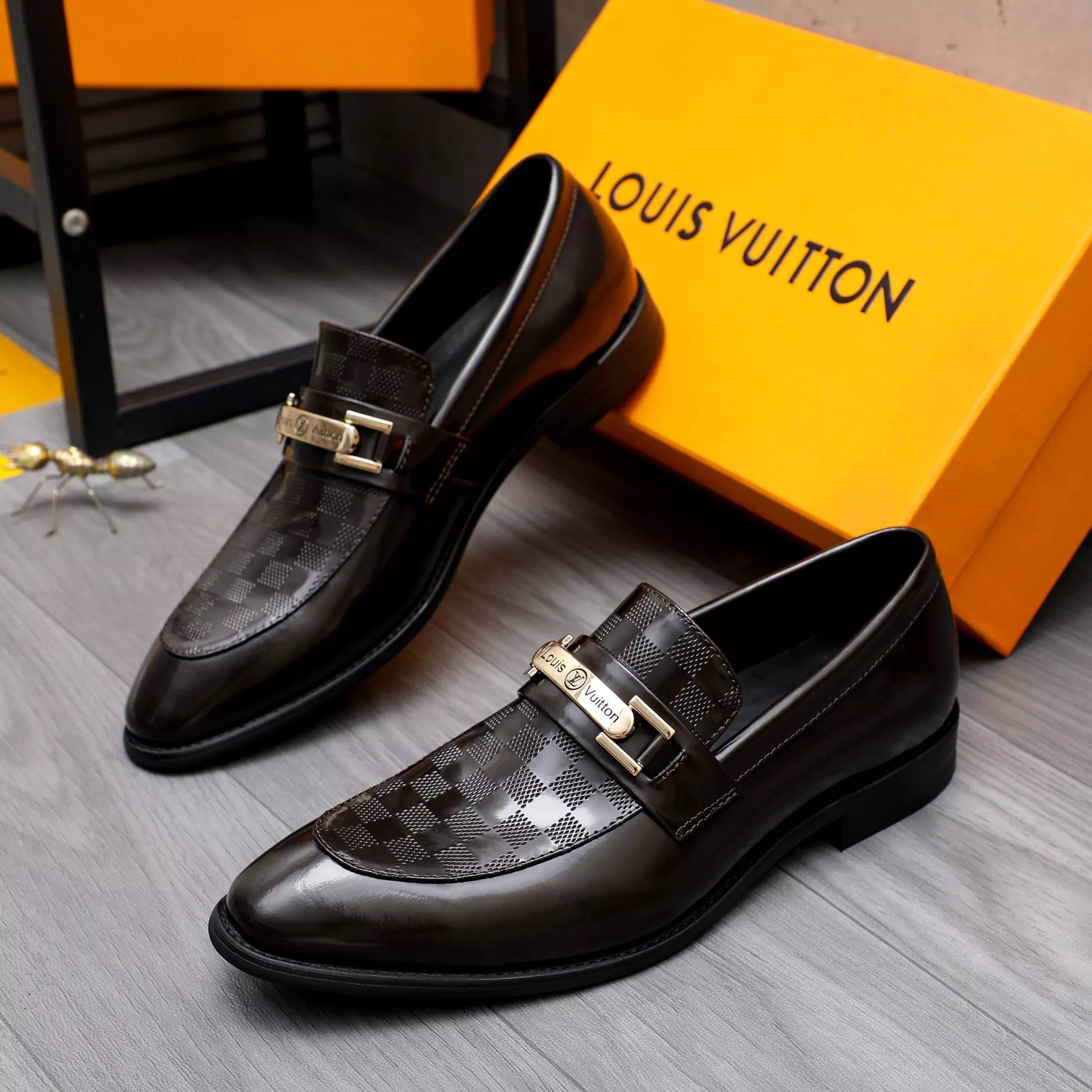 Louis Vuitton LV Oxfords Shoes For Men HighQuality 5574