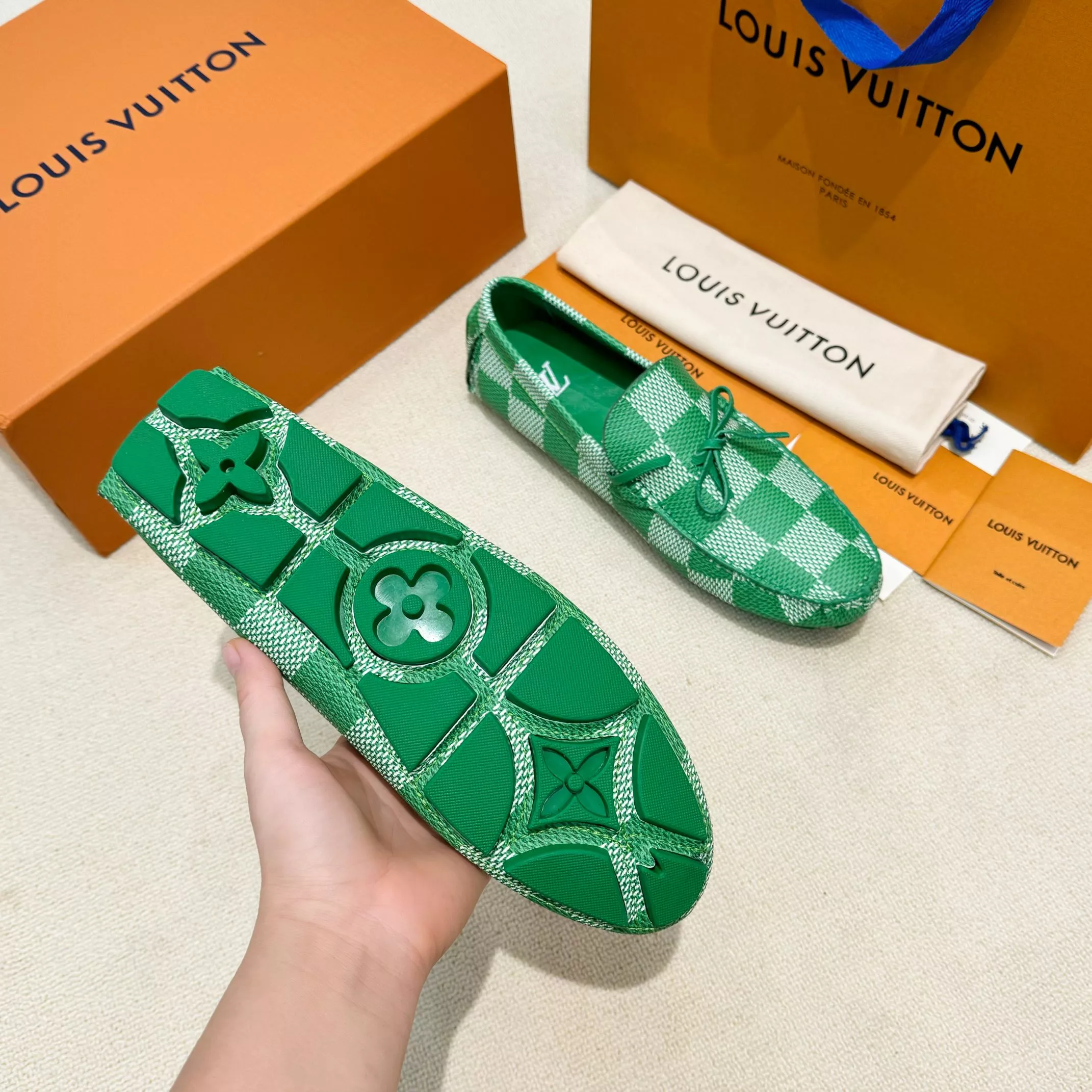 Louis Vuitton LV Oxfords Shoes For Men HighQuality 8326