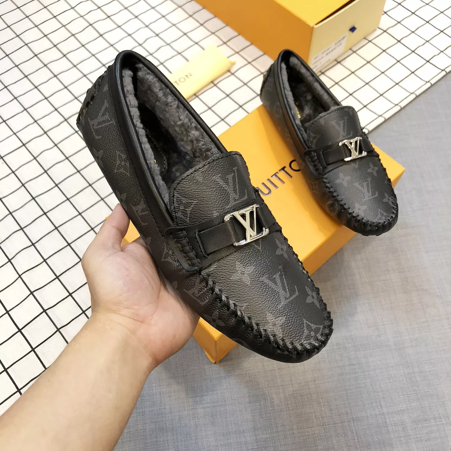 Louis Vuitton LV Oxfords Shoes For Men Modern 2027