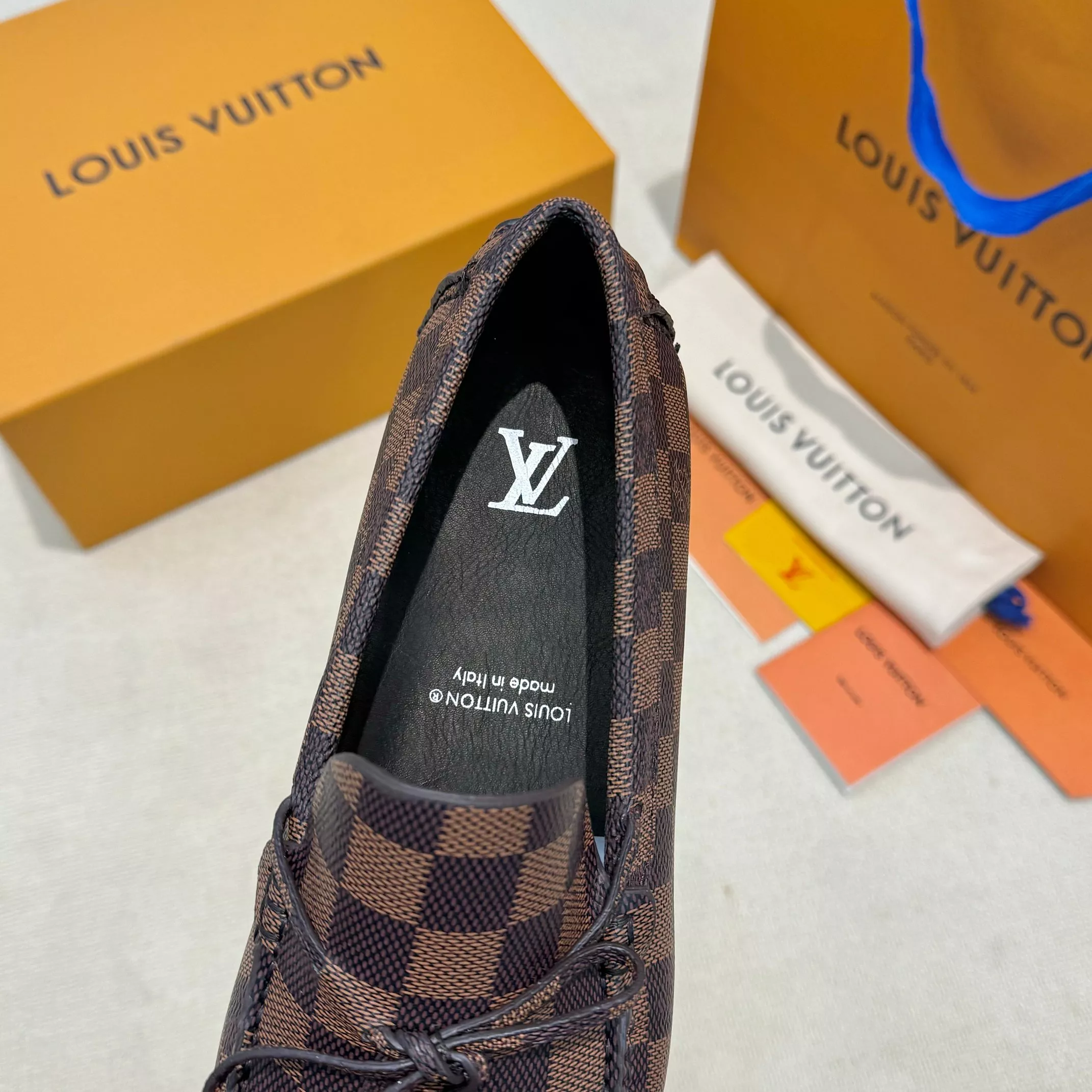 Louis Vuitton LV Oxfords Shoes For Men Practical 3001