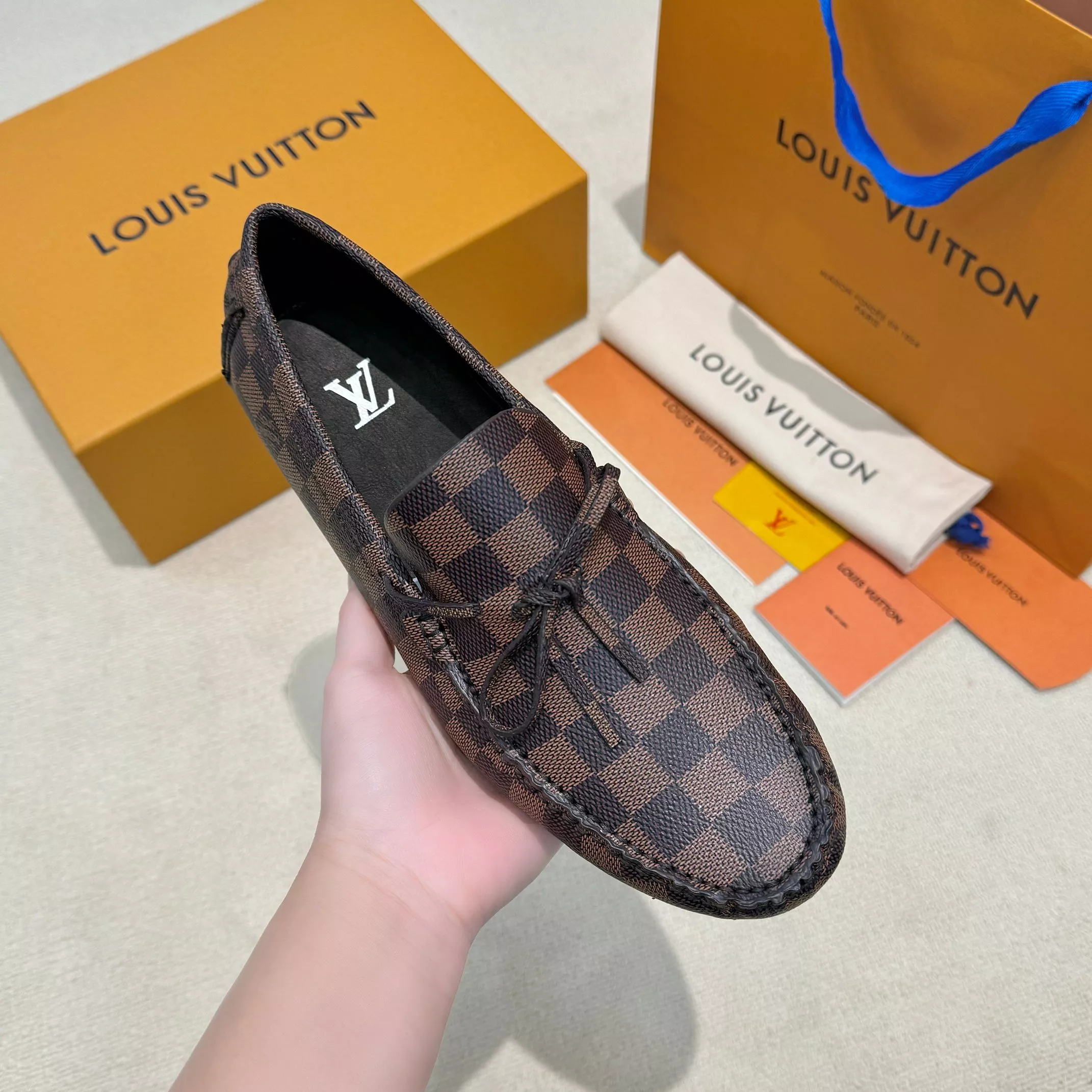 Louis Vuitton LV Oxfords Shoes For Men Practical 3001