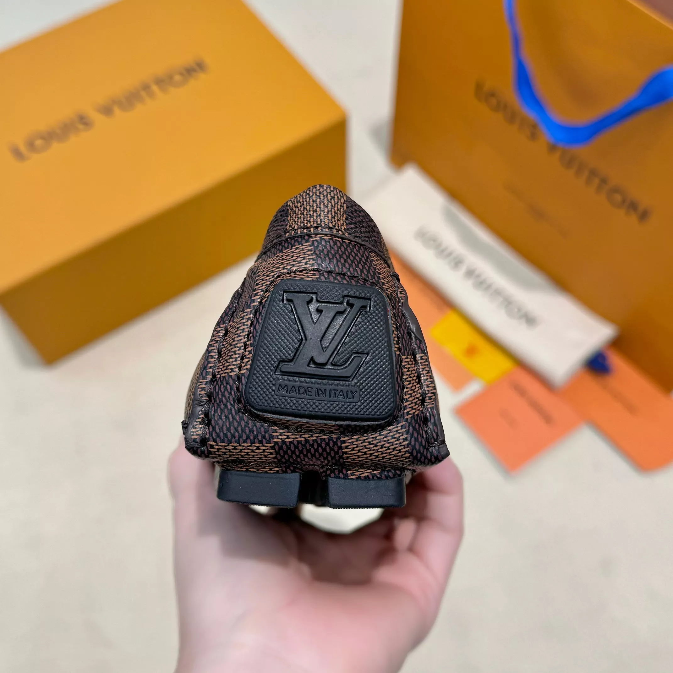 Louis Vuitton LV Oxfords Shoes For Men Practical 3001