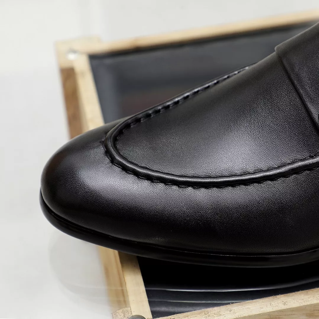 Louis Vuitton LV Oxfords Shoes For Men Refined 9098