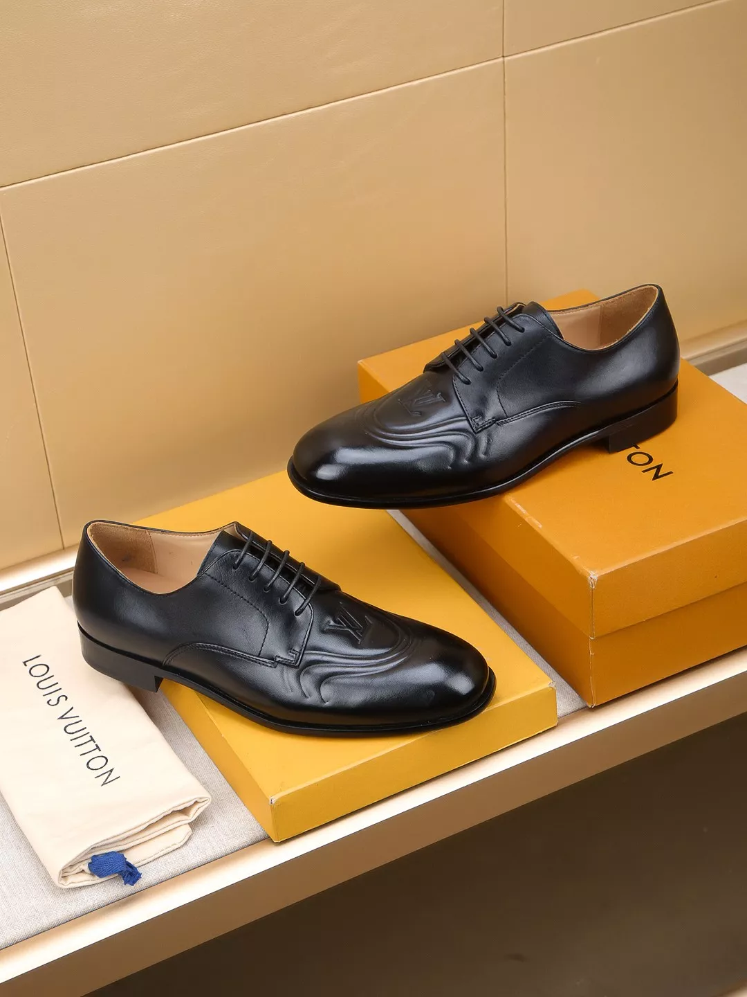 Louis Vuitton LV Oxfords Shoes For Men Reliable 6074