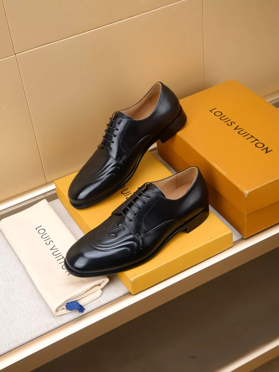 Louis Vuitton LV Oxfords Shoes For Men Reliable 6074