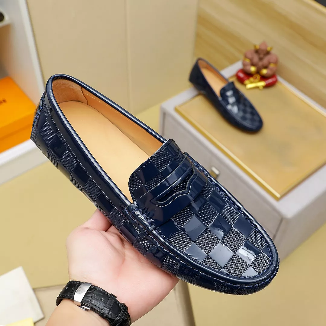 Louis Vuitton LV Oxfords Shoes For Men Sleek 2872