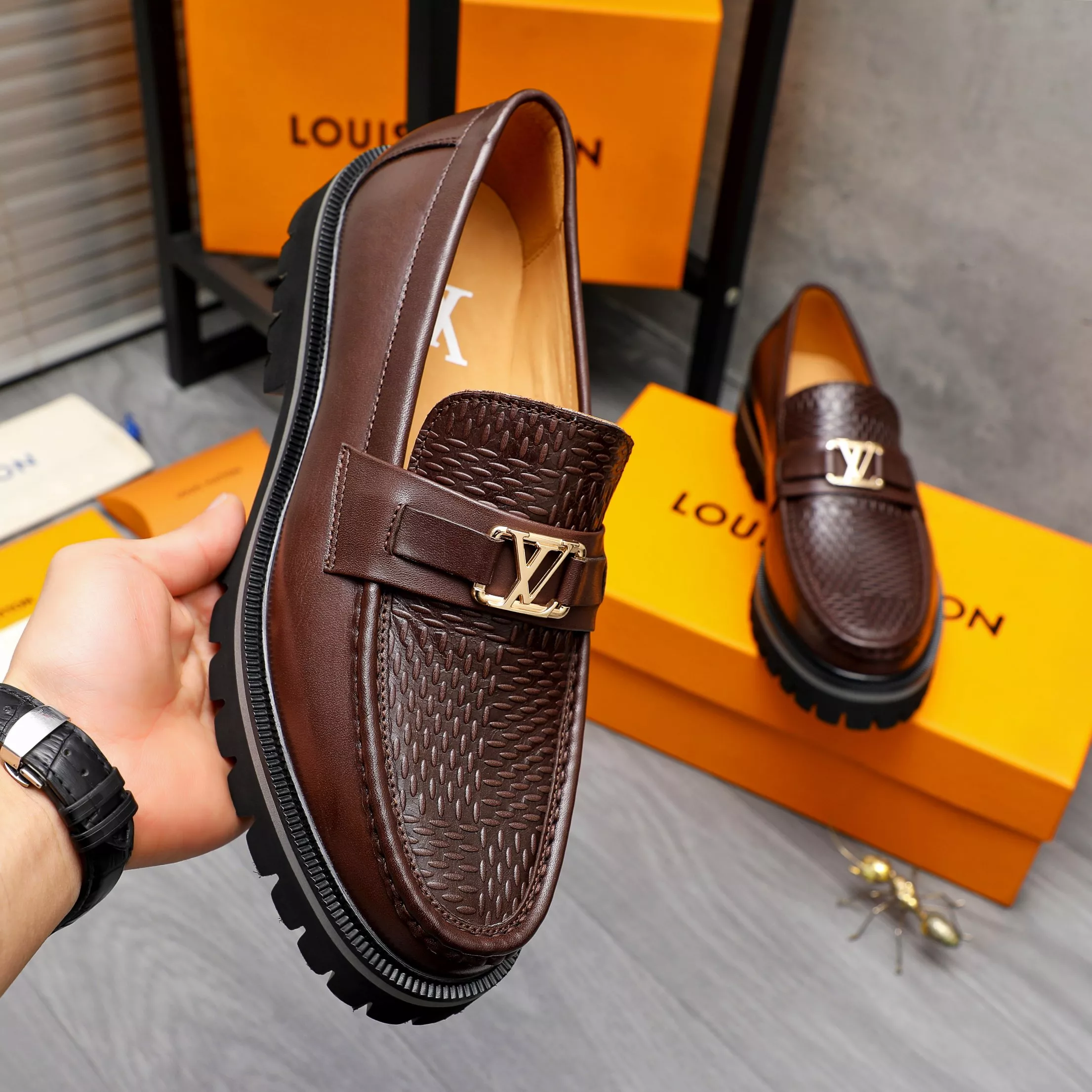 Louis Vuitton LV Oxfords Shoes For Men SmartChoice 602
