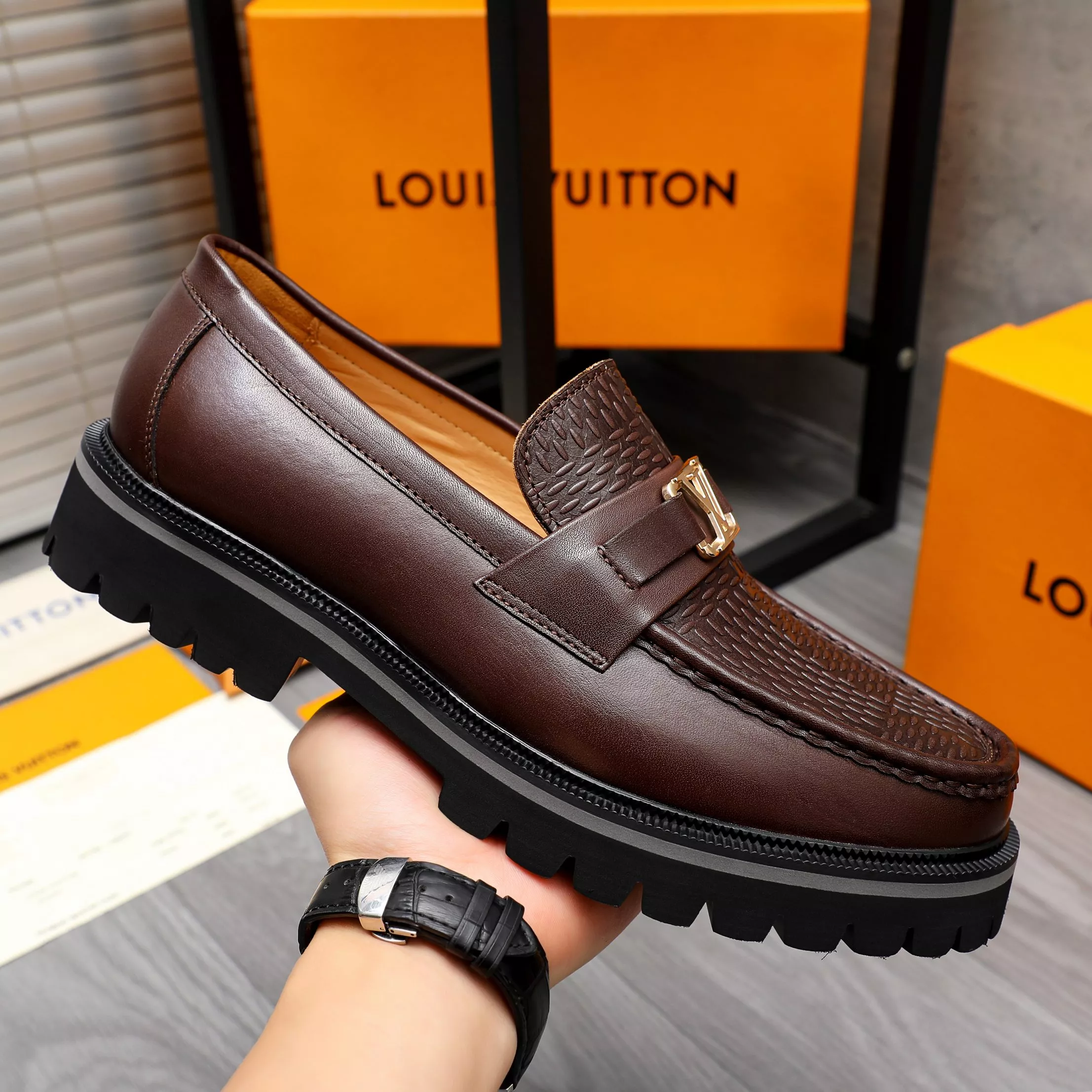 Louis Vuitton LV Oxfords Shoes For Men SmartChoice 602