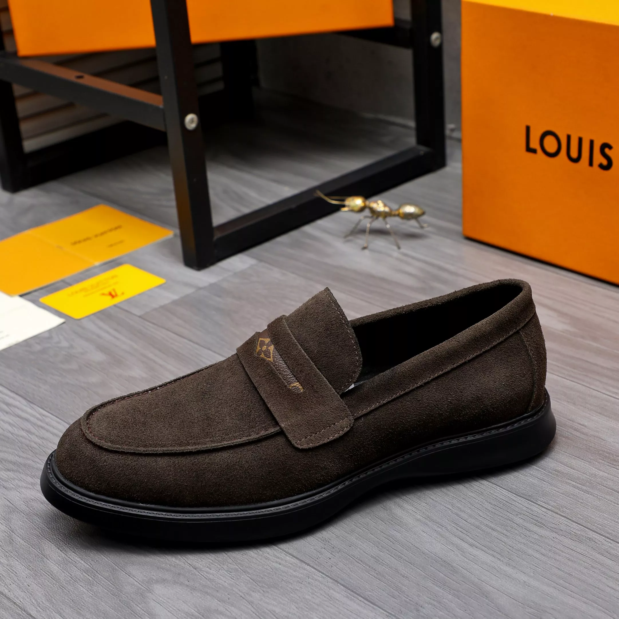Louis Vuitton LV Oxfords Shoes For Men Sophisticated 3486