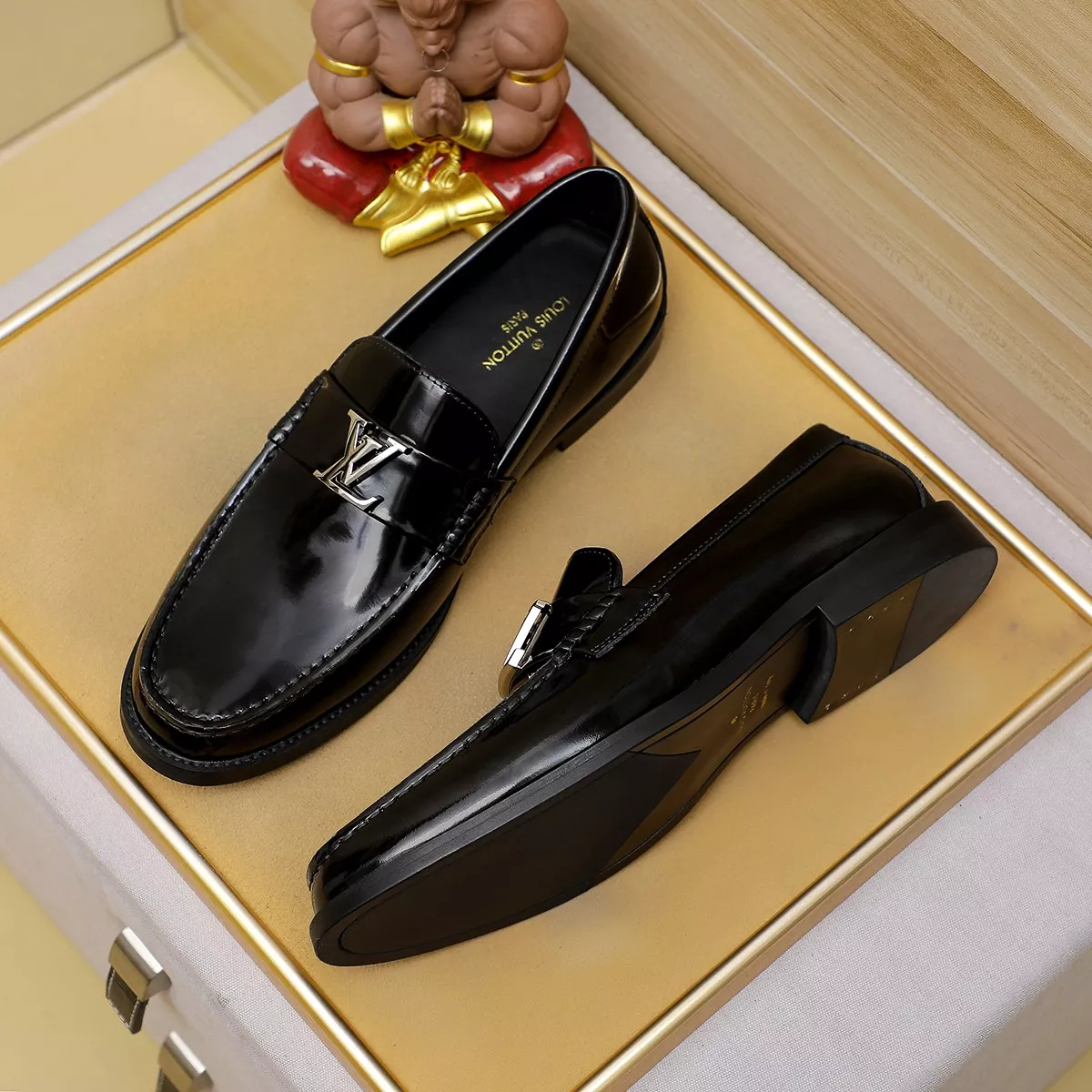 Louis Vuitton LV Oxfords Shoes For Men Timeless 5411