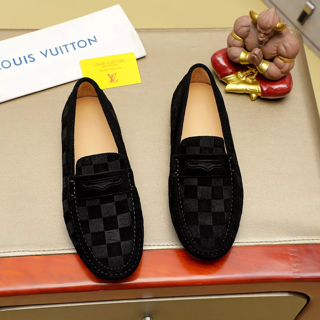 Louis Vuitton LV Oxfords Shoes For Men Trendsetting 6046