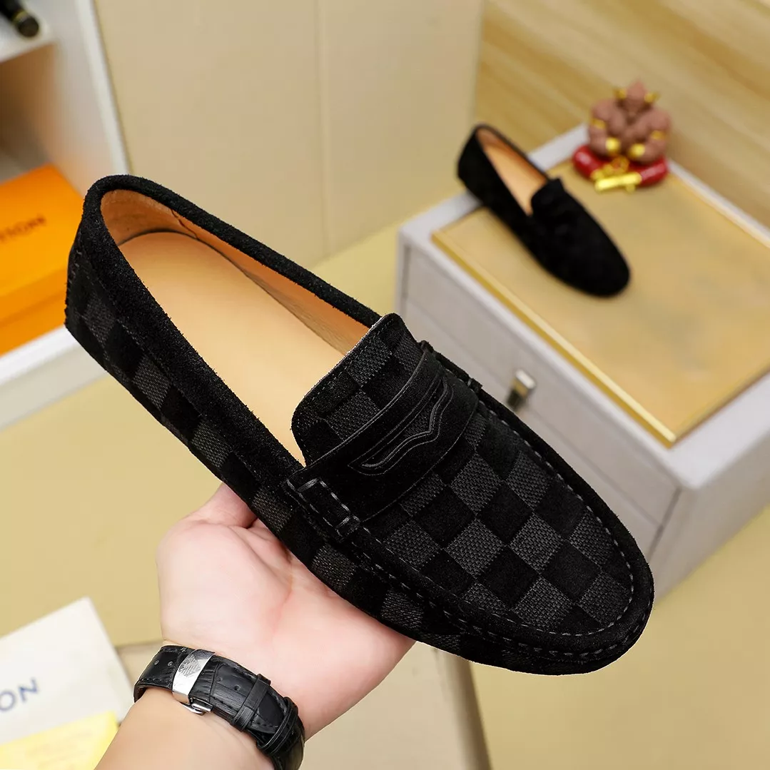 Louis Vuitton LV Oxfords Shoes For Men Trendsetting 6046