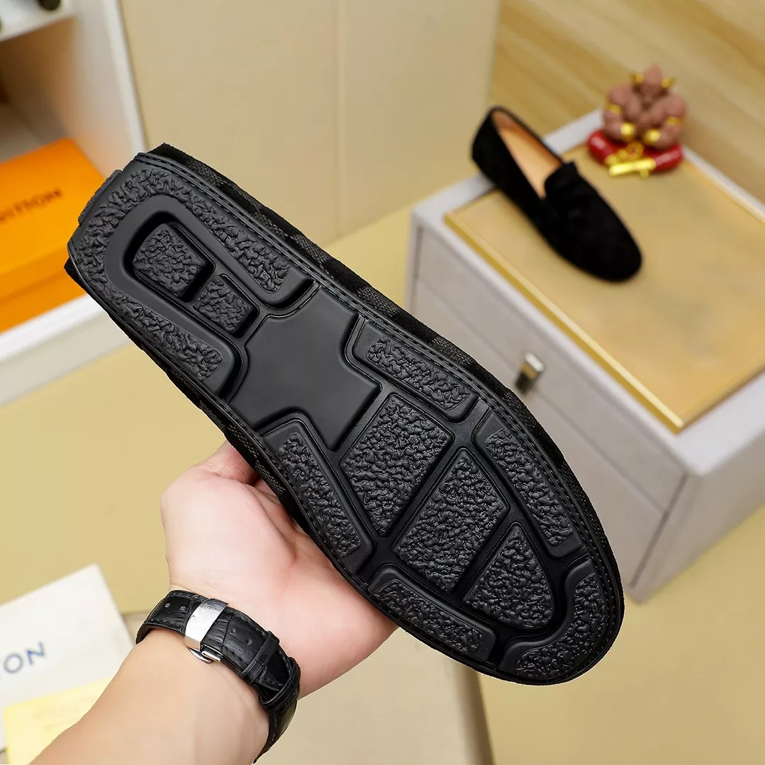 Louis Vuitton LV Oxfords Shoes For Men Trendsetting 6046