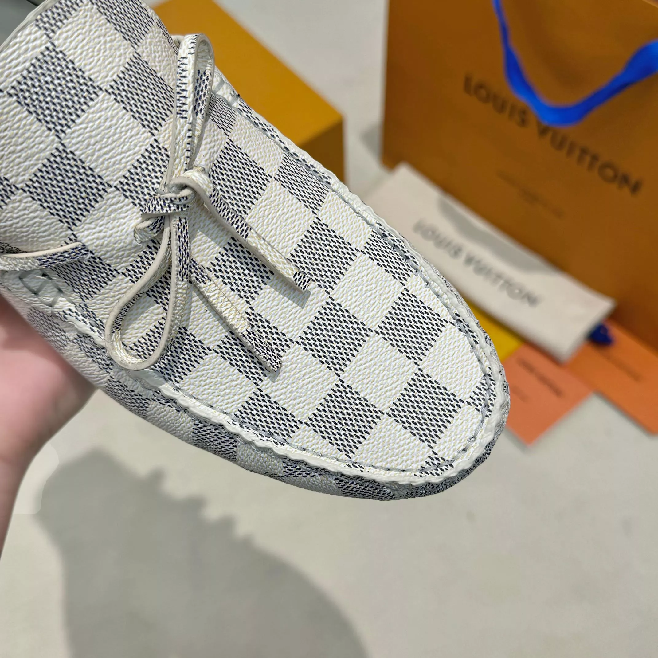 Louis Vuitton LV Oxfords Shoes For Men Trendy 6082