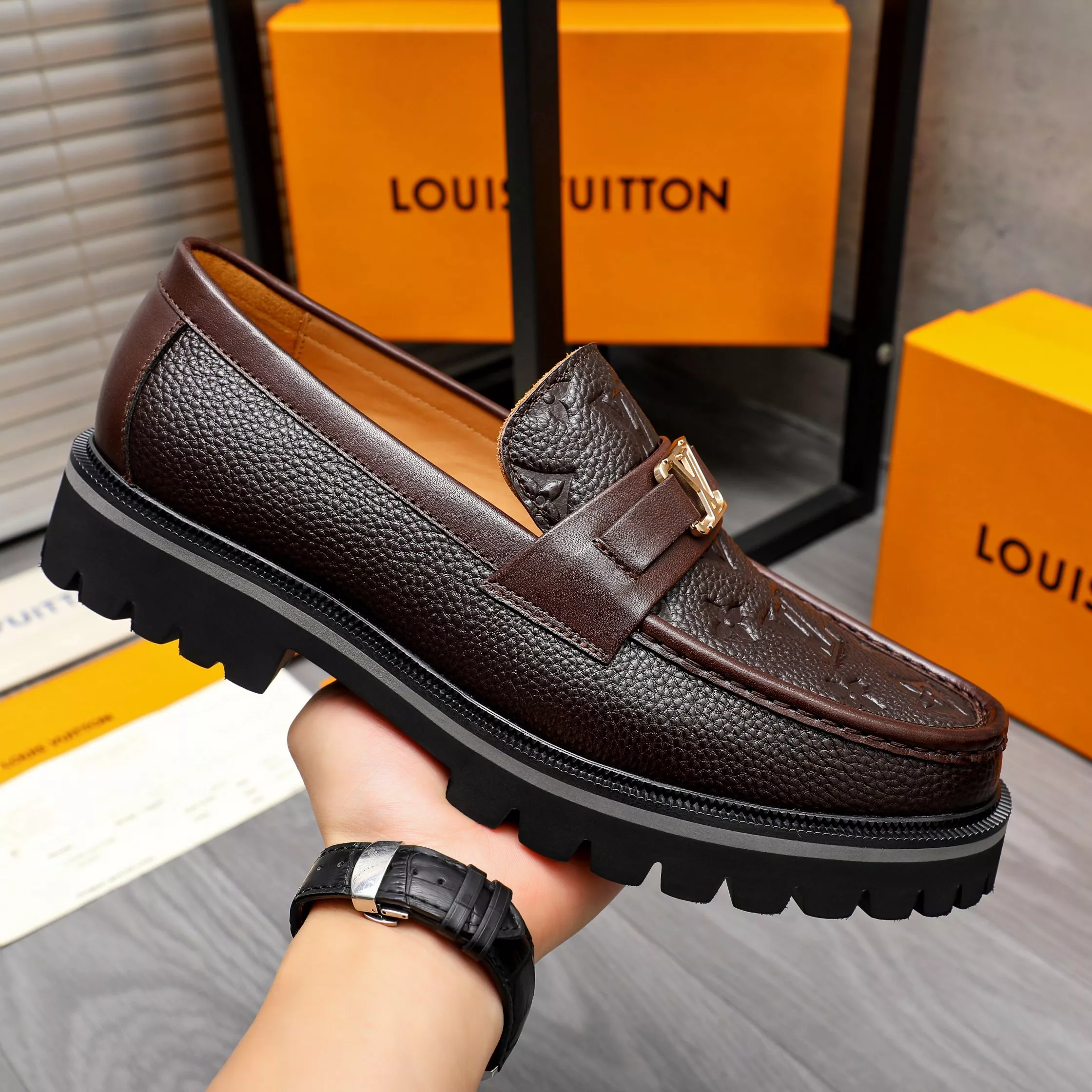 Louis Vuitton LV Oxfords Shoes For Men Unique 1152