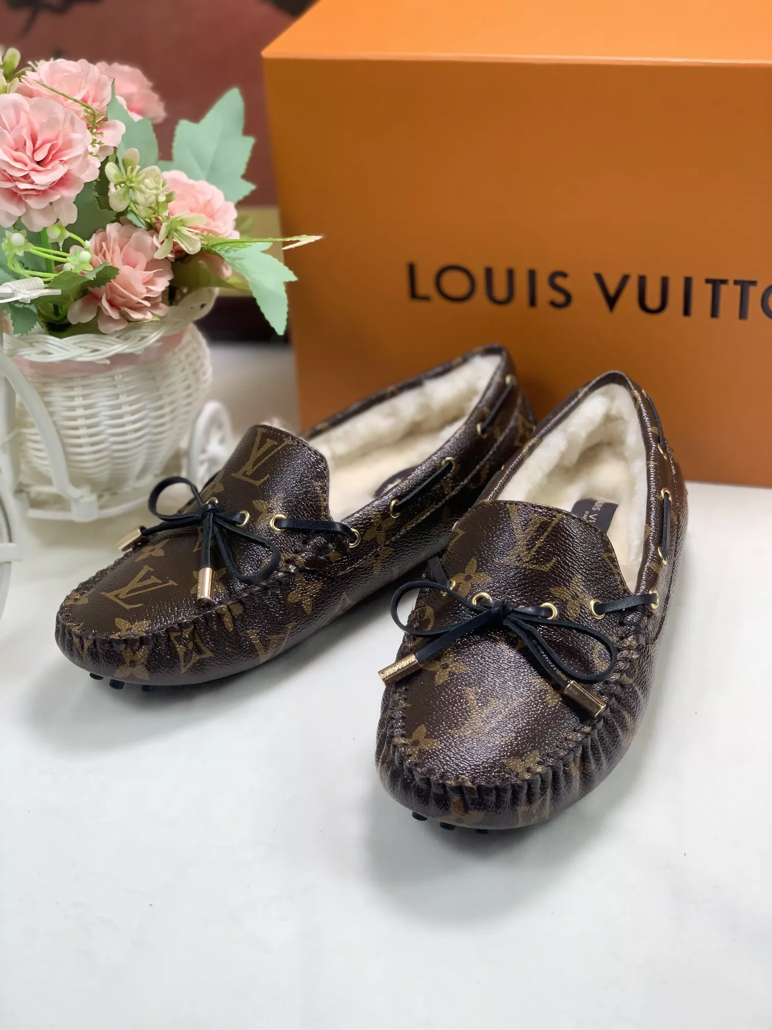 Louis Vuitton LV Oxfords Shoes For Women Cozy 5107