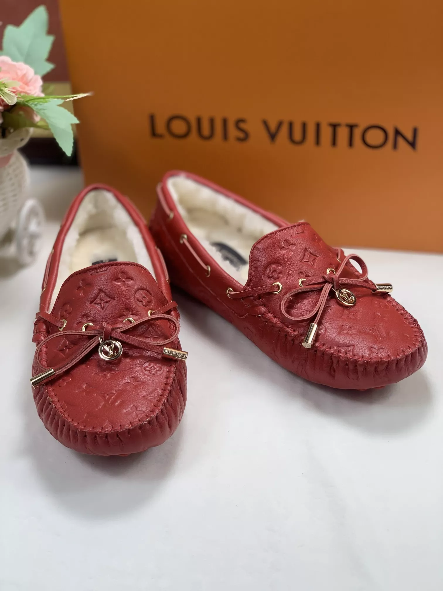 Louis Vuitton LV Oxfords Shoes For Women Modern 7063