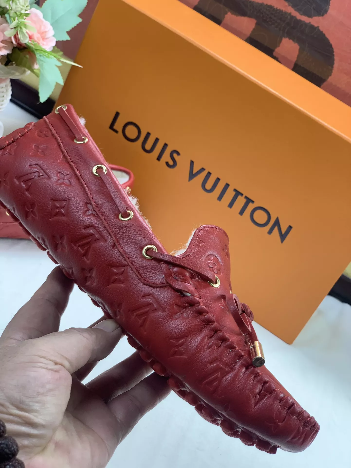 Louis Vuitton LV Oxfords Shoes For Women Modern 7063
