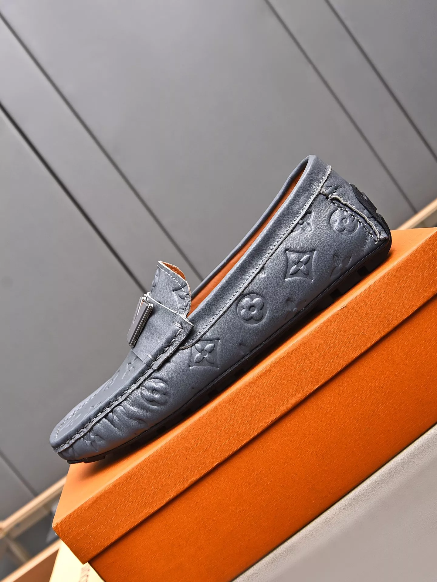 Louis Vuitton LV Oxfords Shoes For Women NewStyle 6402