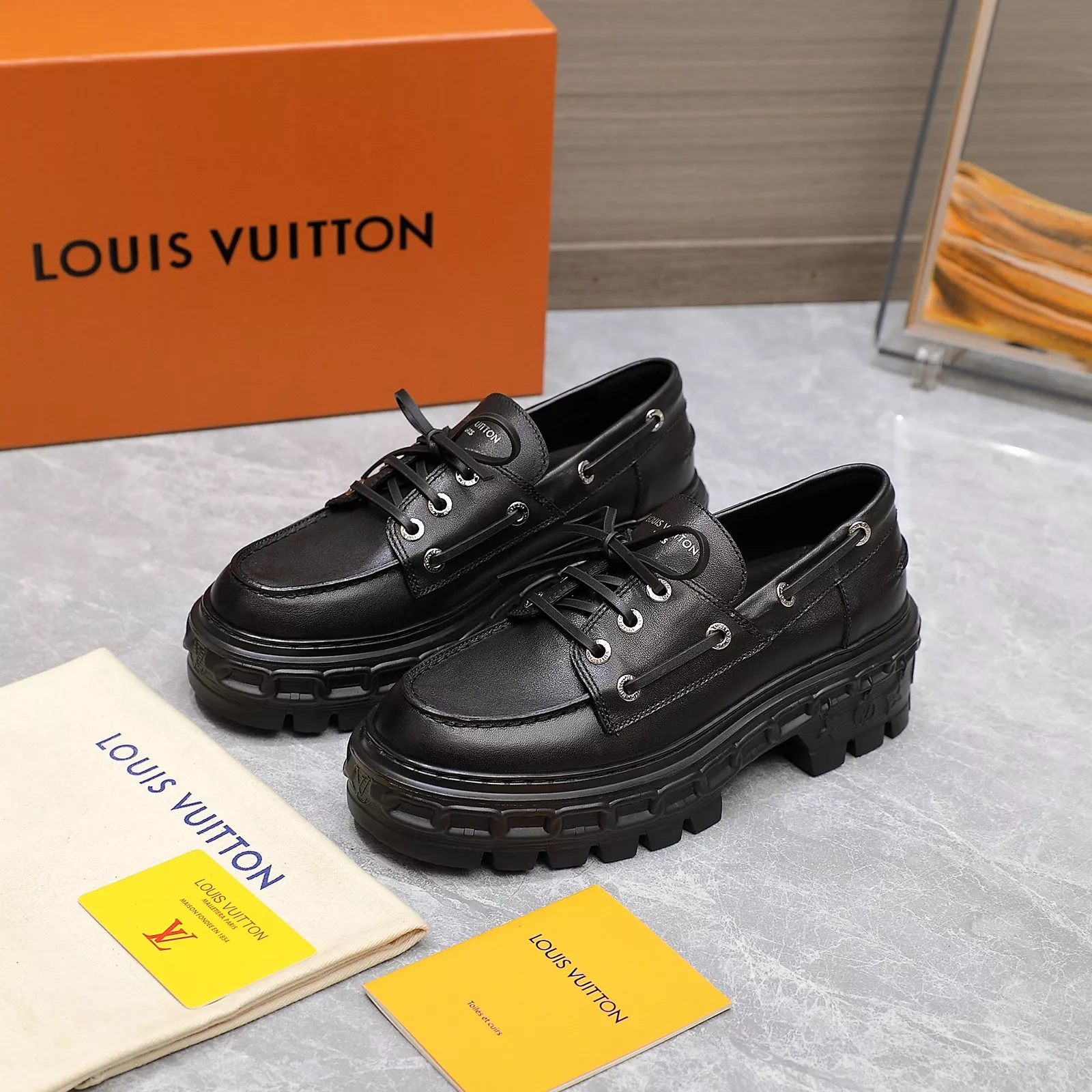 Louis Vuitton LV Oxfords Shoes For Women Vibrant 2701