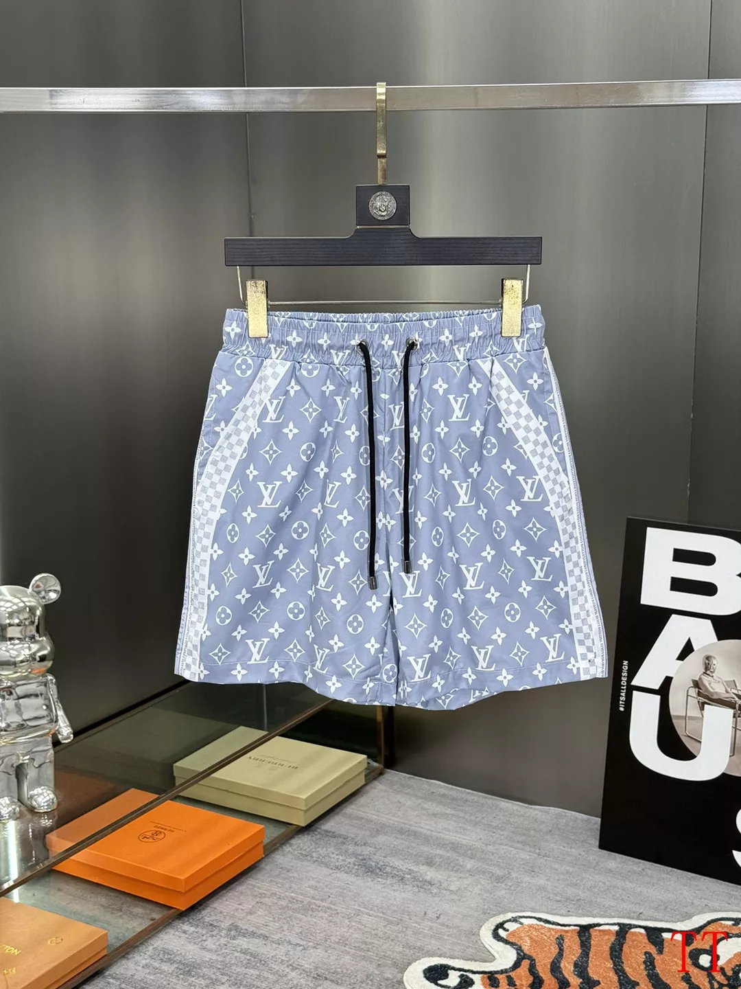 Louis Vuitton LV Pants For Men Versatile 5077