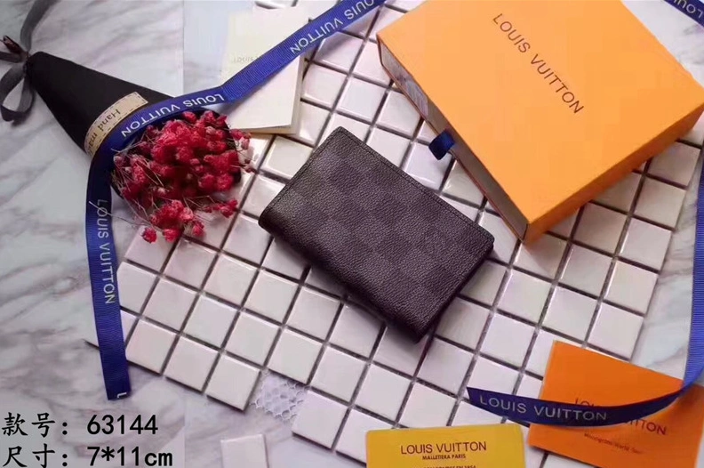 Louis Vuitton LV Quality Card Bags Breathable 8352