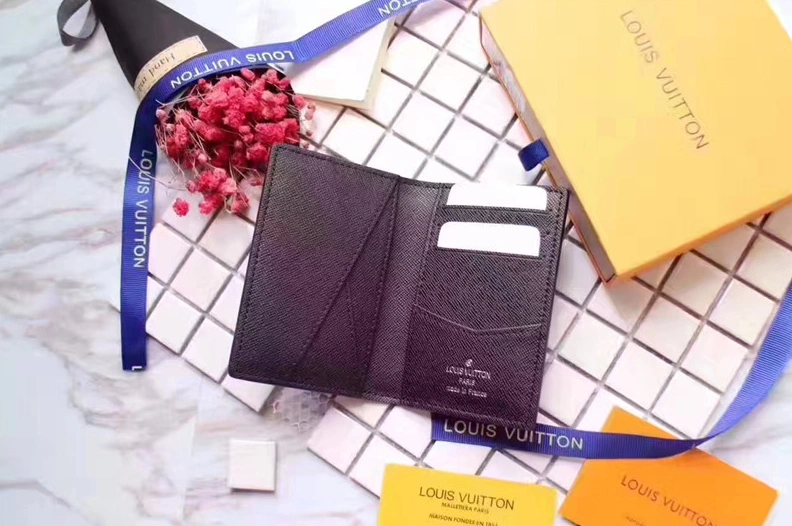 Louis Vuitton LV Quality Card Bags Breathable 8352