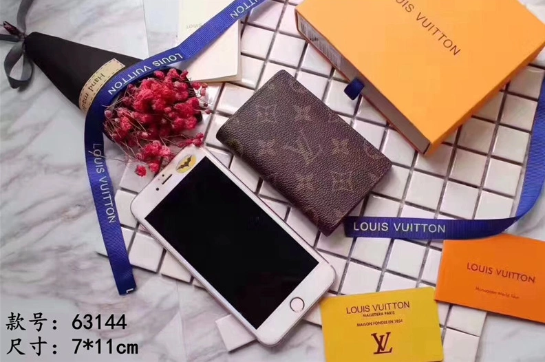 Louis Vuitton LV Quality Card Bags EasyMatch 8483