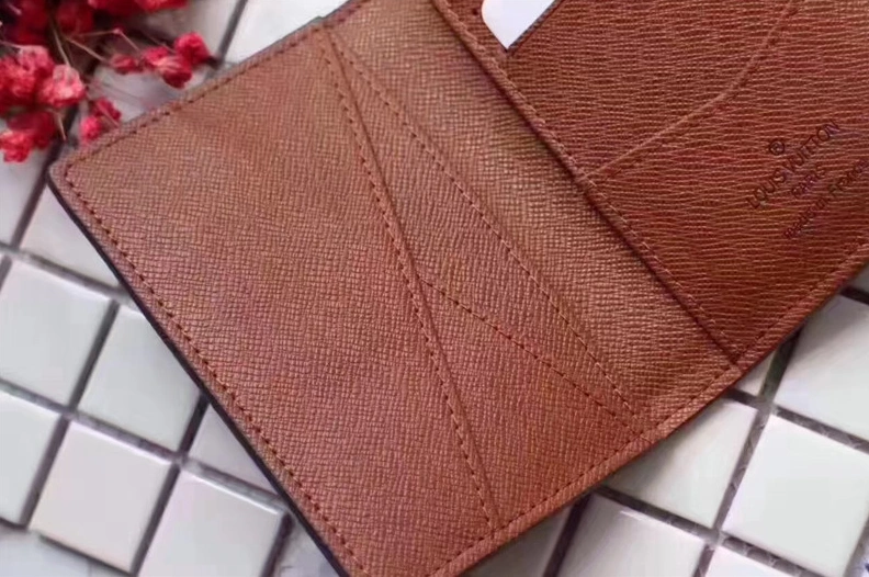 Louis Vuitton LV Quality Card Bags EasyMatch 8483