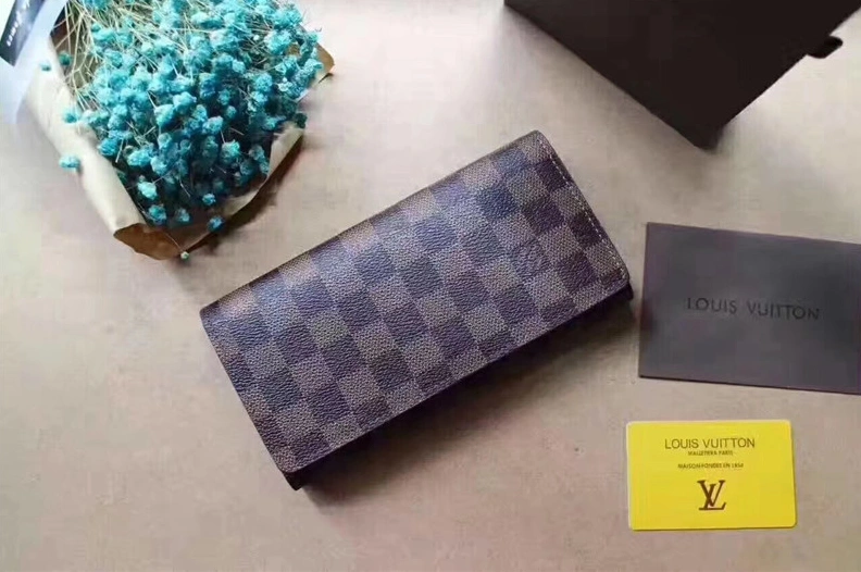 Louis Vuitton LV Quality Wallets Resilient 9369