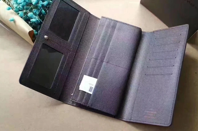 Louis Vuitton LV Quality Wallets Resilient 9369