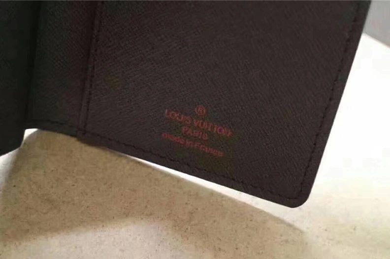 Louis Vuitton LV Quality Wallets Resilient 9369